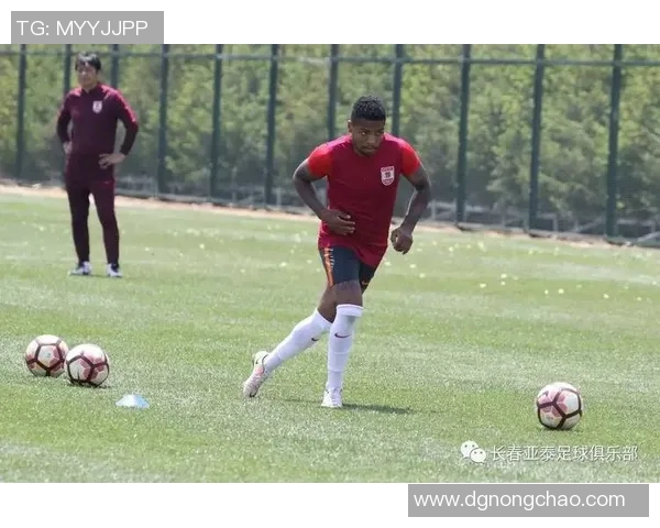 球迷手绘战术图获教练点赞并采纳 球迷手绘战术图获教练点赞并采纳