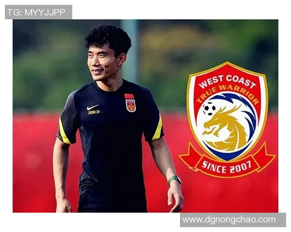 昔日同袍今日成对手足球转会引发恩怨再续争锋相遇